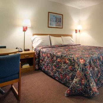 Country Side Inn タイラー エクステリア 写真
