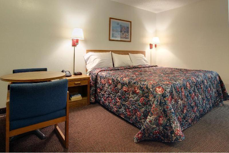 Country Side Inn タイラー エクステリア 写真